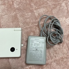 DSi  ホワイト