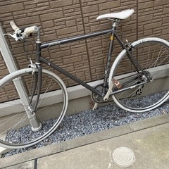 自転車、　FUJIクロスバイク