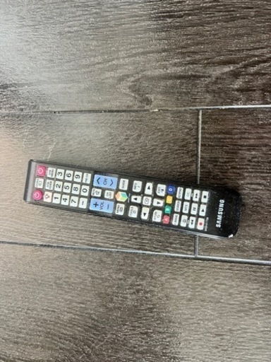 サムスTV リモコン付Samsung HU8000 55
