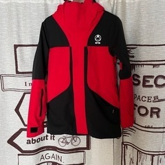 【取引中】スノーボードウェアSサイズの画像