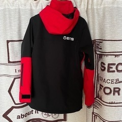 【取引中】スノーボードウェアSサイズの画像