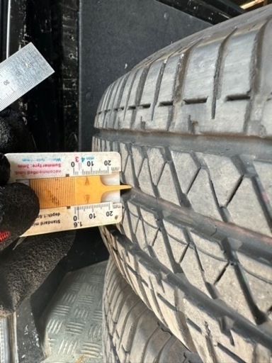 195/80 r15 サマータイヤ　バリ山　4本