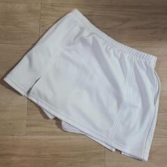 YONEXスコート白の画像