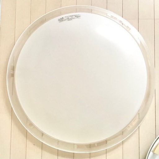 HITACHI LEDシーリングライト 8畳