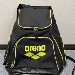arena　リュック