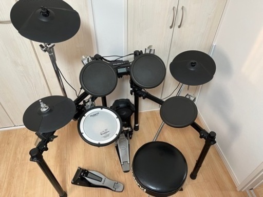 【決まりました！】電子ドラム　Roland V-Drums TD-4
