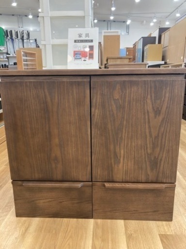 【トレファク高槻店】取りに来れる方限定！ナガシマのキャビネットです！