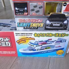 トミカ　キャリアカー、おかたづけフェリー、スケールラジコンの画像