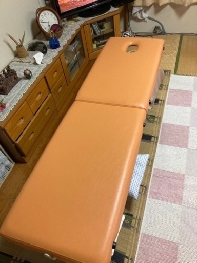 決まりました！寝台(整体やマッサージ始めたい方など！)