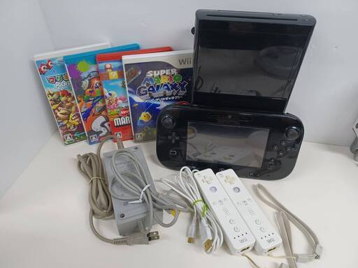 ニンテンドー Wii U  WUP-101(01) おまけソフト付き！