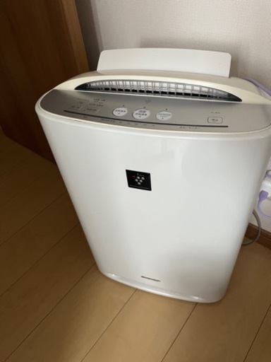 シャープ　空気清浄機　KC-B40-W 2014年製　加湿機能付き