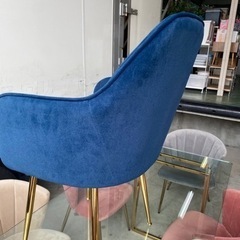 青い椅子★脚金色★の画像