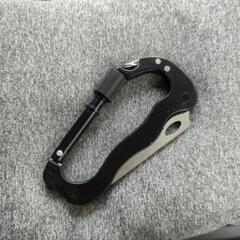 カラビナメリケンサック👊仕込みナイフ