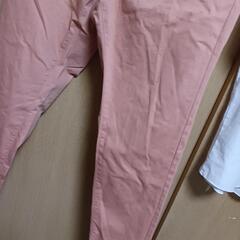 カジュアルパンツの画像