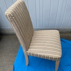 ダイニングチェアの画像