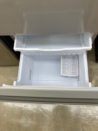 ⭐️HITACHI⭐️2019年式　265L冷蔵庫　 7998