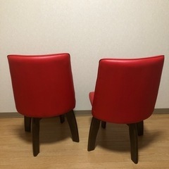 回転式チェア2脚の画像