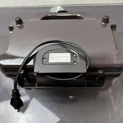 【中古品】【Toffy/トフィー】 ホットサンドメーカー K-HS1（アンティークレッド） 2枚焼き ミミまで焼ける 約5～6分 カンタン レトロ かわいい 朝ごはん 休日 モーニング K-HS1-ARの画像