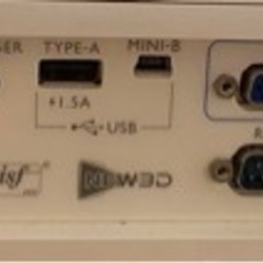 BenQ ホームシアタープロジェクター HT2050の画像