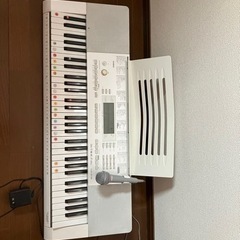 電子ピアノ