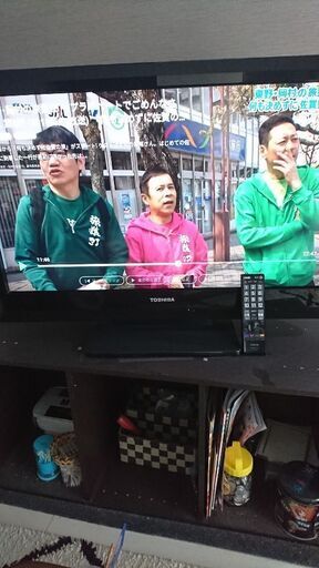 TOSHIBA REGZA 32型 (取引中)