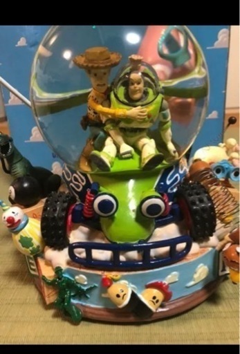 トイストーリー　スノーグローブ