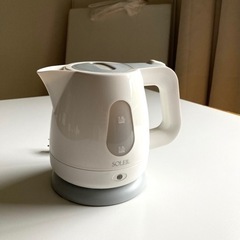 【土曜日お渡し予定】電気ケトル　SOLEIL  0.8L  調乳...