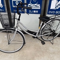 ★極美品　中古自転車！ママチャリ　カゴ付き　シルバー　26インチ...
