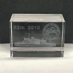 値下げしました　中古　3Dクリスタル　スタンド　52周年 SHIRASEの画像