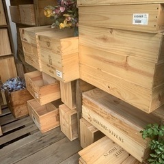 輸入ワイン箱　各種ありますの画像