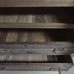 和タンス　和箪笥　昭和レトロ　3つに分離可能　鍵付き　お譲りします。積み込み比較的容易です。の画像