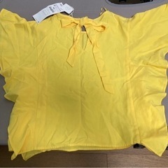 ZARA タグつきあり　新品　今日お渡し可能の画像