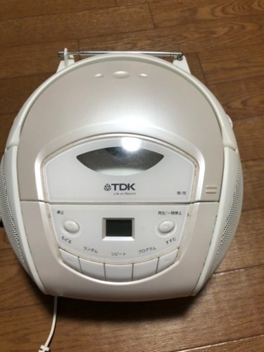 TDKポータブルCDラジオ