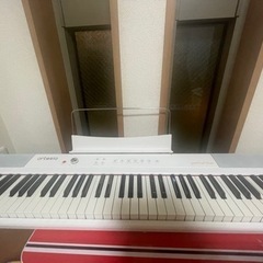 電子ピアノの画像
