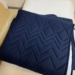 布団　セミダブル　毛布　しきパット付きの画像
