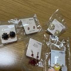 合計5500円のピアス‼️まとめ売り (取引中)