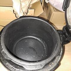 電気圧力鍋の画像