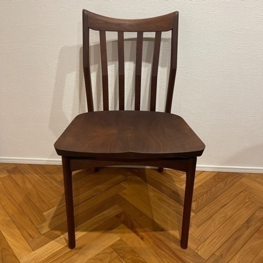 アトリエ木馬　ダイニングチェア　ウォールナット　訳あり