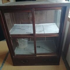 難あり　本棚　アンティーク　引き戸　抽斗