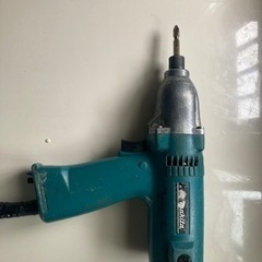 マキタ100vインパクトドライバー(商談中)