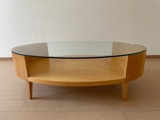 アランオーハシ　ガラステーブル