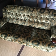 カリモク　ビンテージソファー　三人掛け　値下げ！