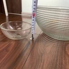 ガラス　ボウル　4つセット　素麺、冷麺、フルーツポンチ　の画像
