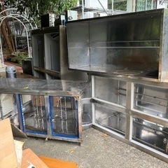 【商談成立】義務用冷蔵庫やソファなどを回収の画像