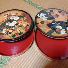 ちらし寿司などを入れるもの　寿司桶