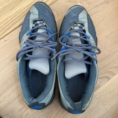 adidas スニーカー　27.5cm