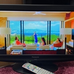 ●Panasonic 22型液晶テレビ VIERA ●2010年製