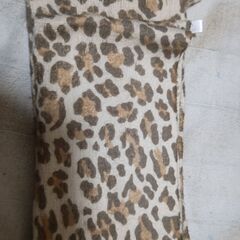 ヒョウ柄マフラー〖近々受け付け終了〗〖無料〗