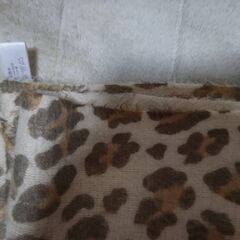 ヒョウ柄マフラー〖近々受け付け終了〗〖無料〗の画像