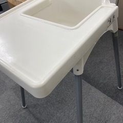 IKEA ベビーチェア　ハイチェア　トレイ付きの画像